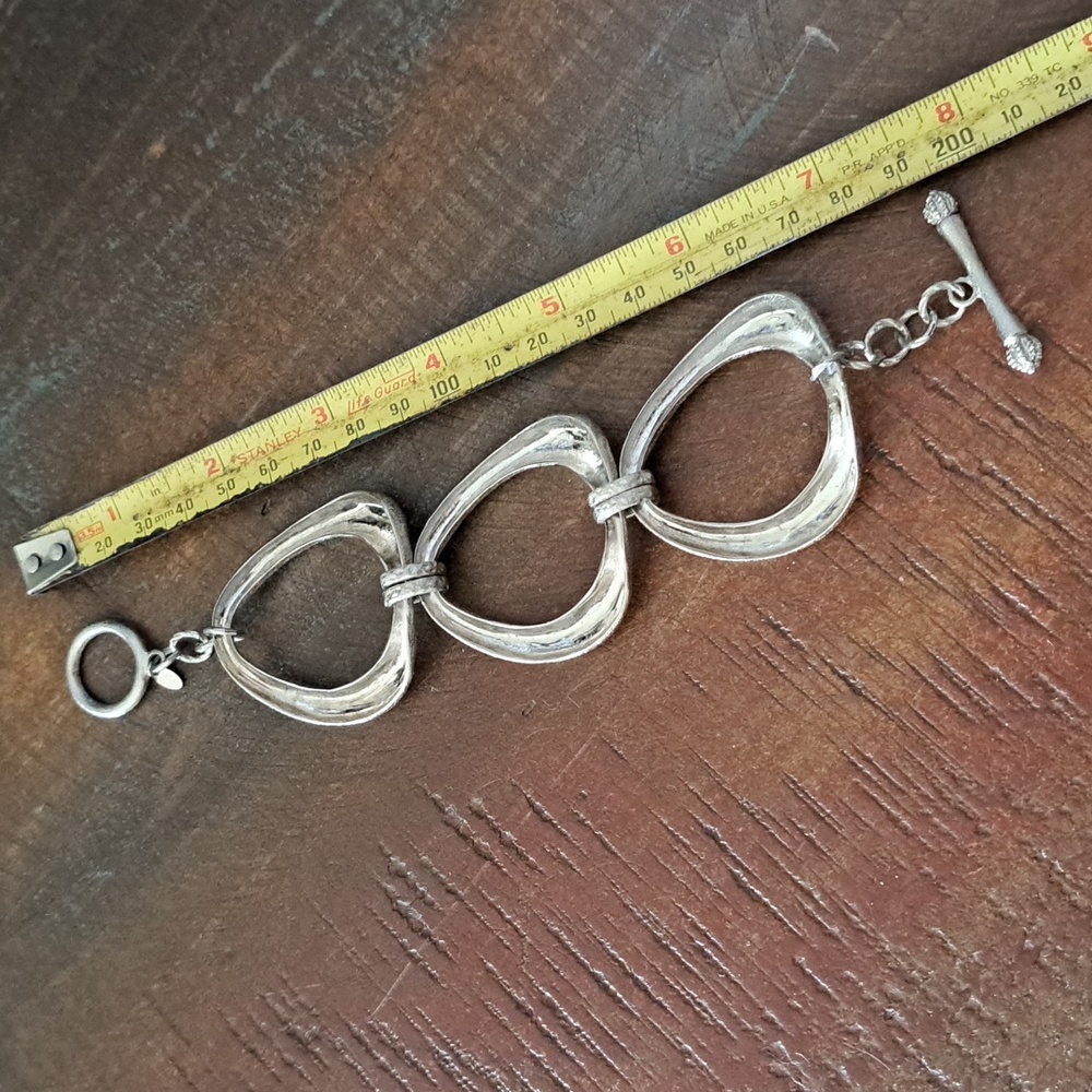 Silver Link Bracelet - Picture 7 of 9